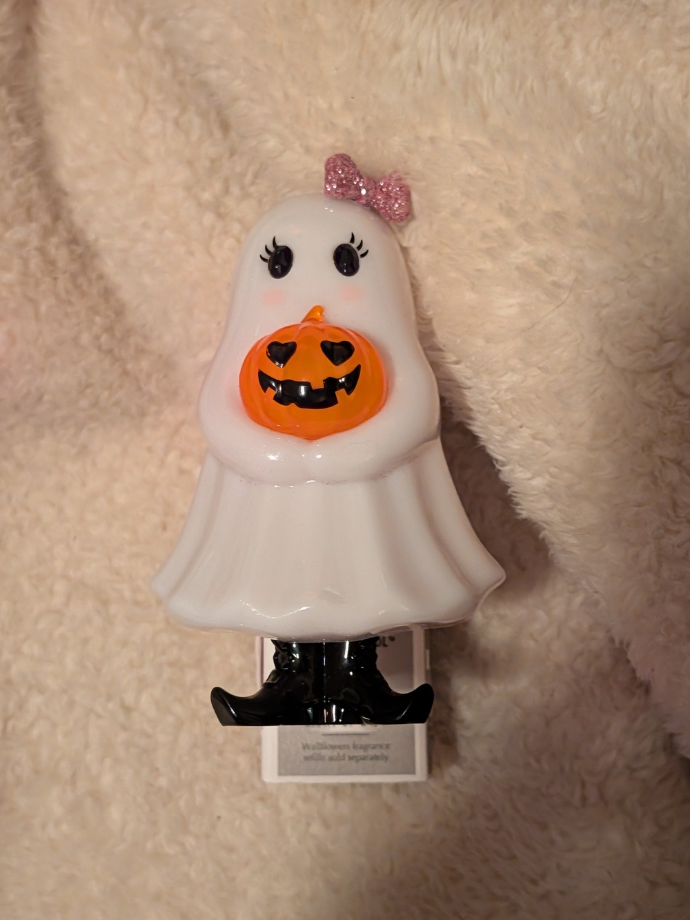 Bath & Body Works Ghost with Jack-o'-Lantern and Pink Glitter Bow Wallflower